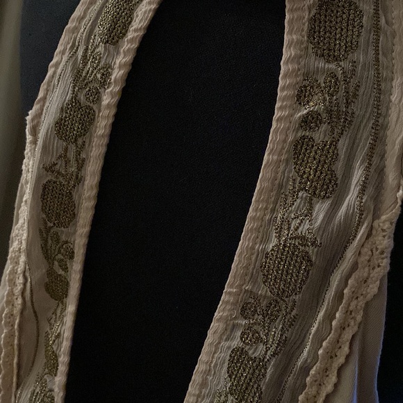 Top - Picture 4 of 5